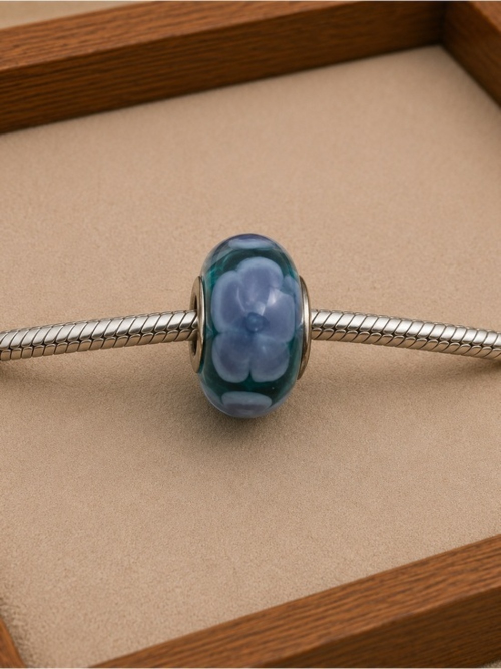 Chamilia 925 Silver Core Passion Flower Teal Murano Bead Charm EUC CHAMILIA #303